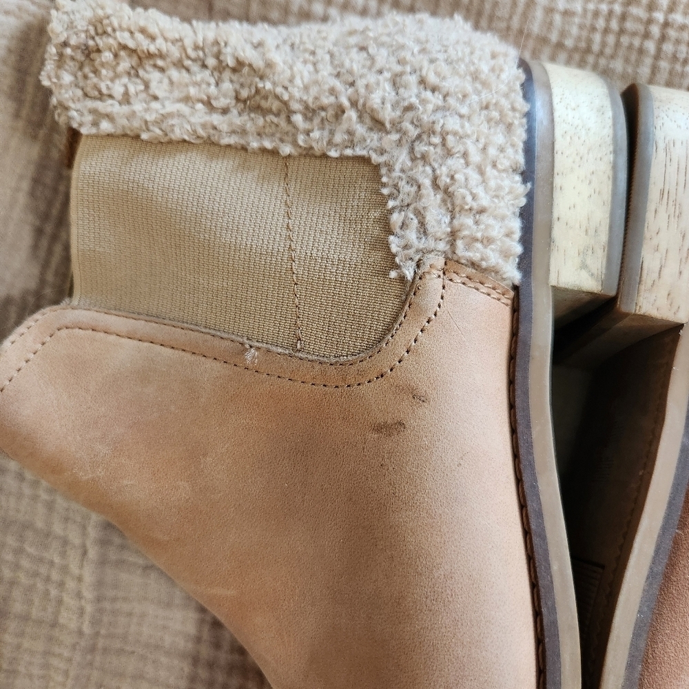 Toms Beige Ankle Booties Size 9 - Picture 11 of 11